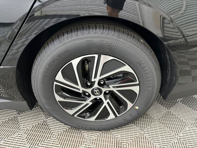 New 2026 Hyundai Sonata Blue FWD image 18