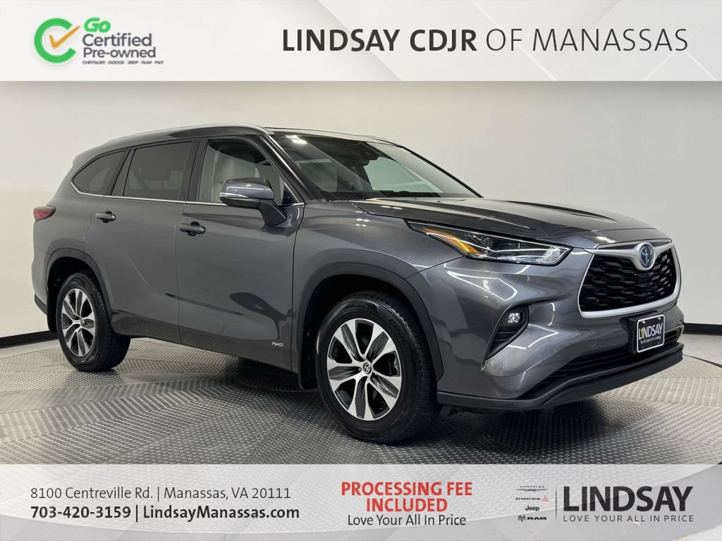 Used 2023 Toyota Highlander XLE