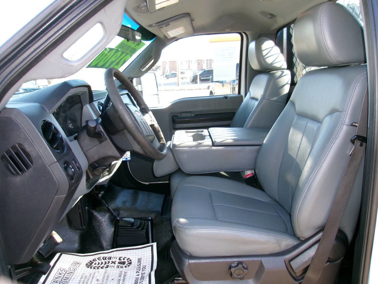 Used 2011 Ford F350 XL w/ Trailer Tow Pkg image 18