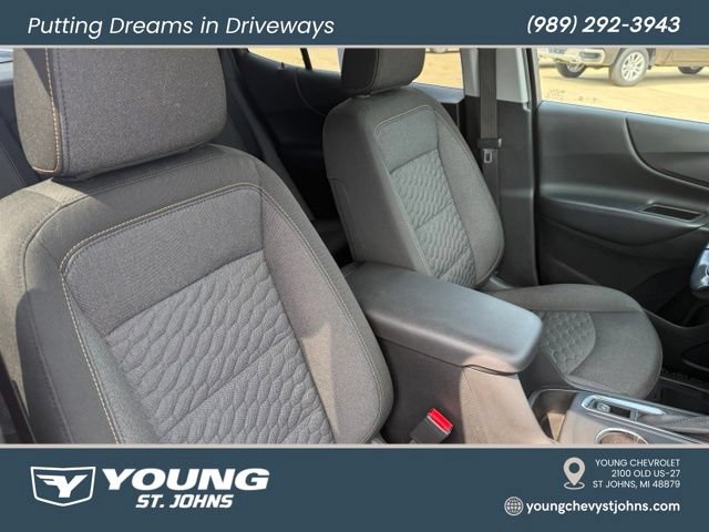 Used 2020 Chevrolet Equinox LT w/ Driver Convenience Package FWD image 29