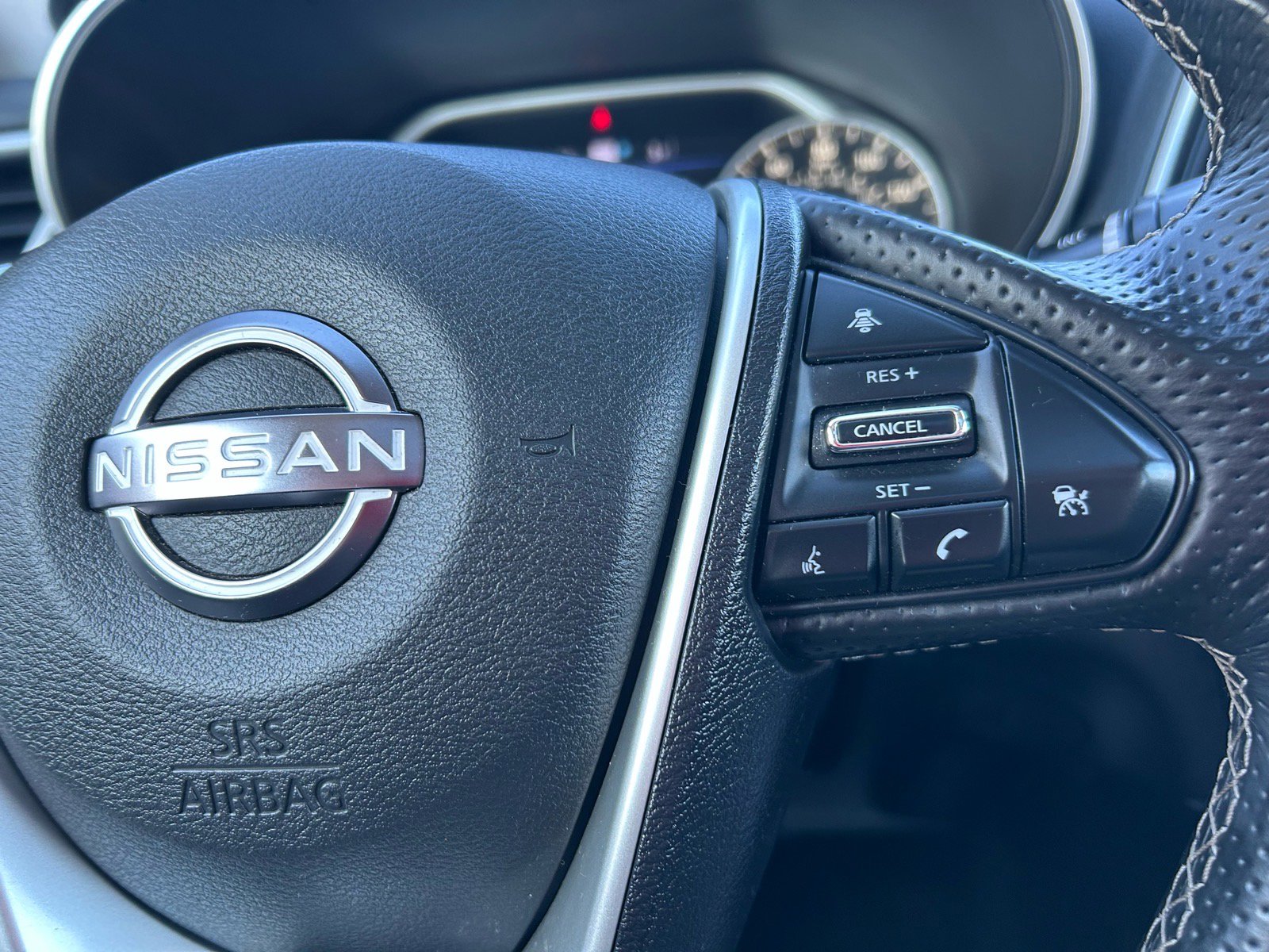 Used 2023 Nissan Maxima SL image 23