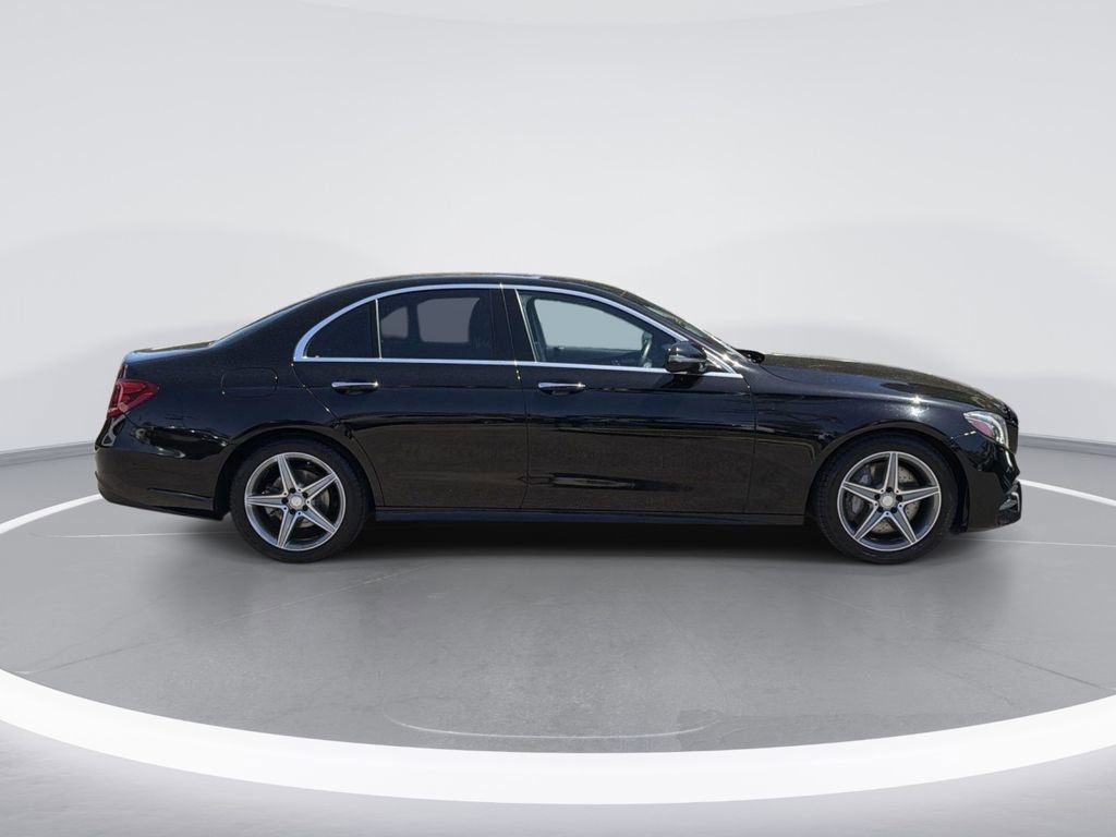 Used 2017 Mercedes-Benz E 300 image 3