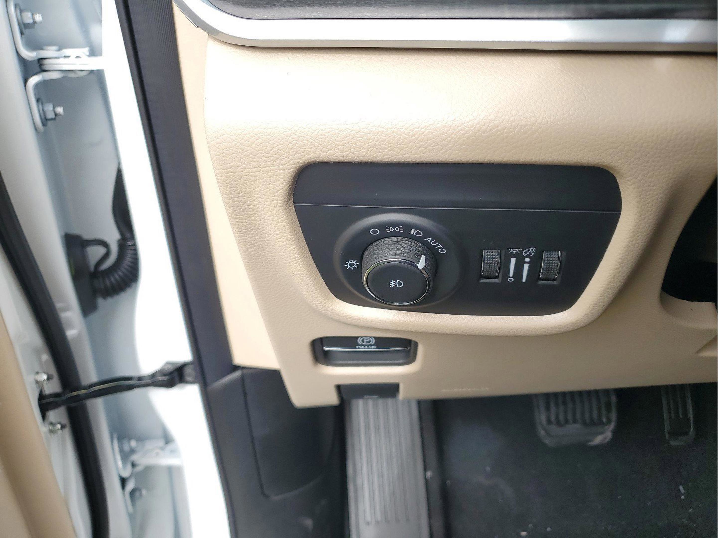 New 2025 Jeep Grand Cherokee Limited image 27