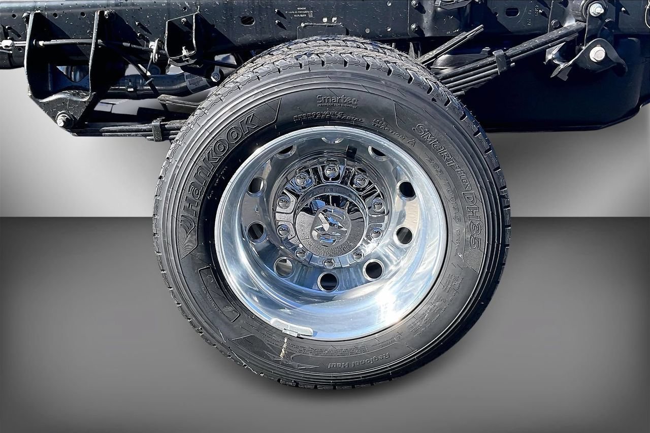 New 2026 RAM 4500 Tradesman w/ Chrome Appearance Group AWD/4WD image 28