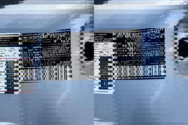 New 2026 Mercedes-Benz CLE 300 4MATIC Coupe image 16