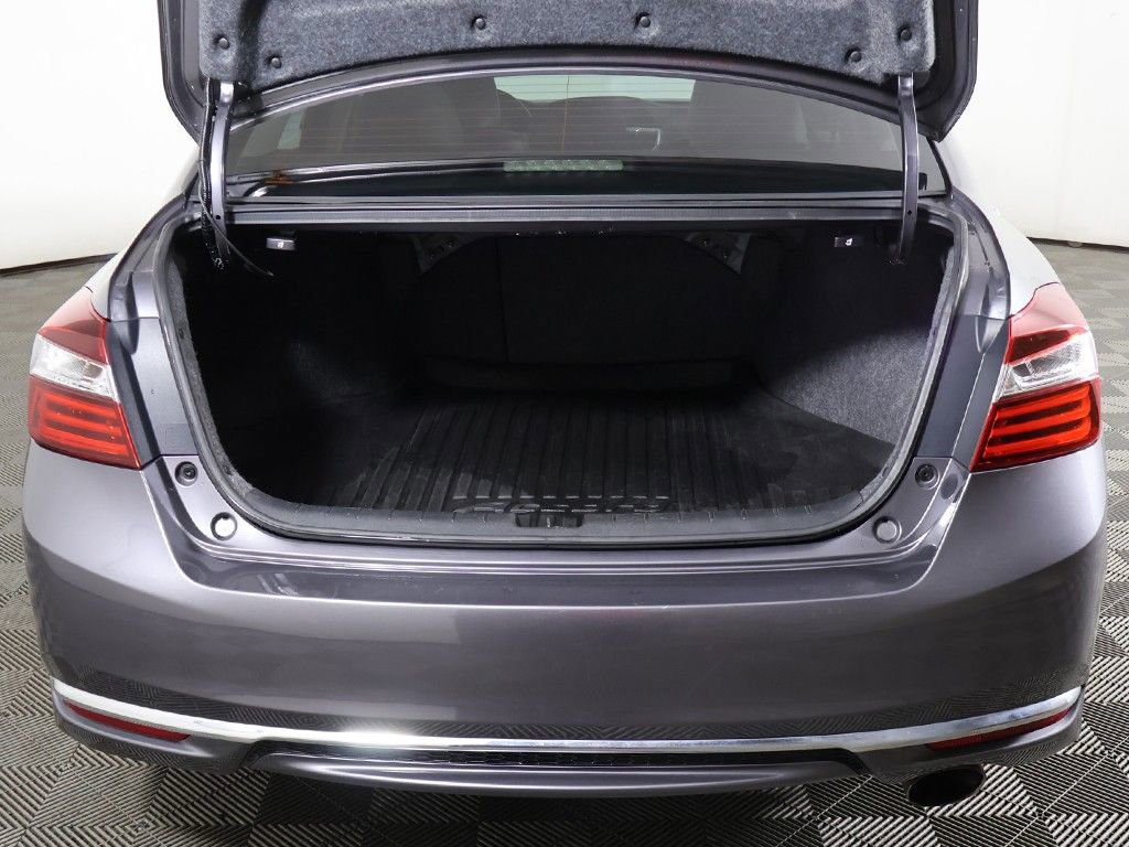 Used 2016 Honda Accord EX-L image 13