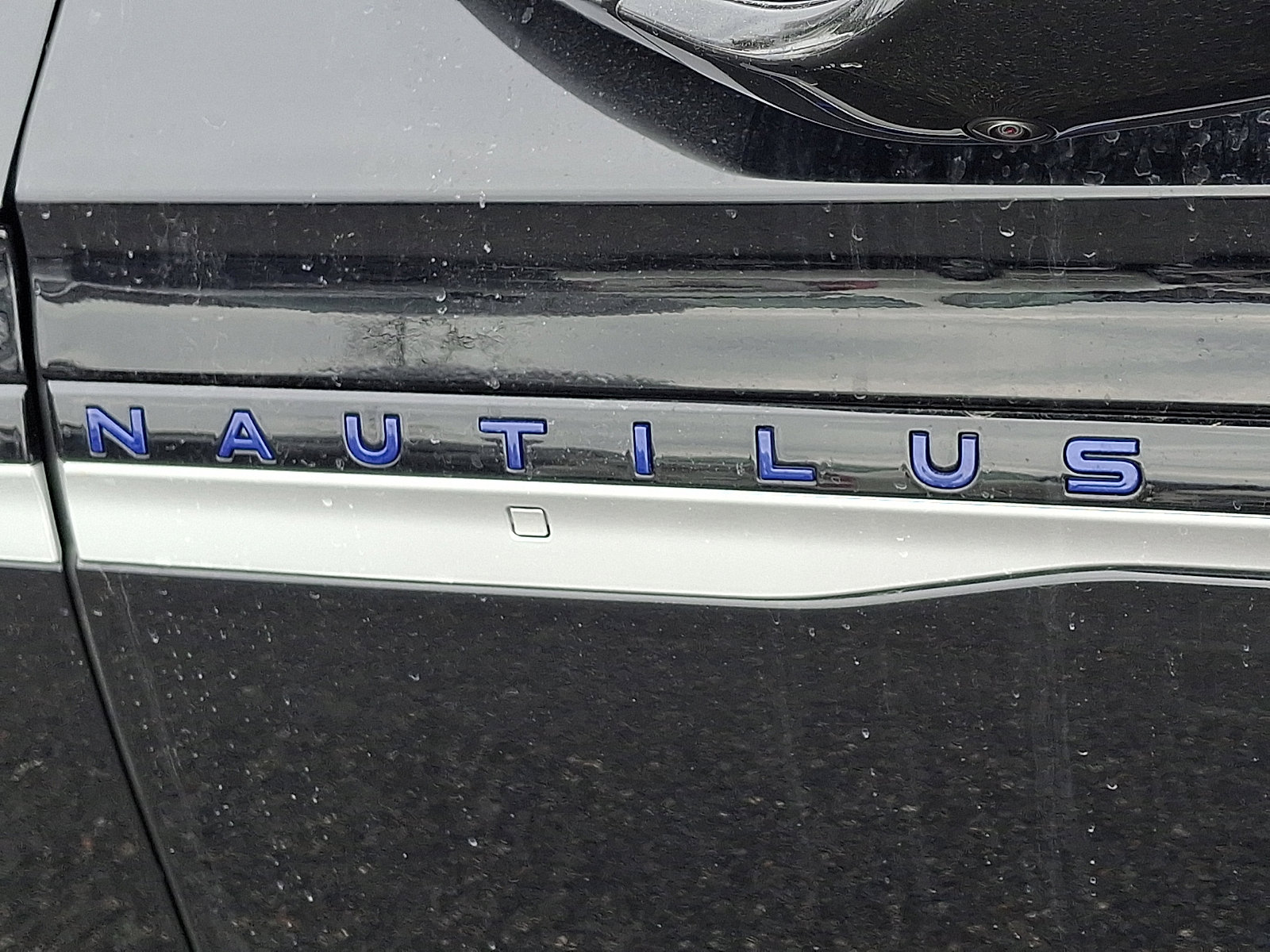 New 2026 Lincoln Nautilus Premier image 18