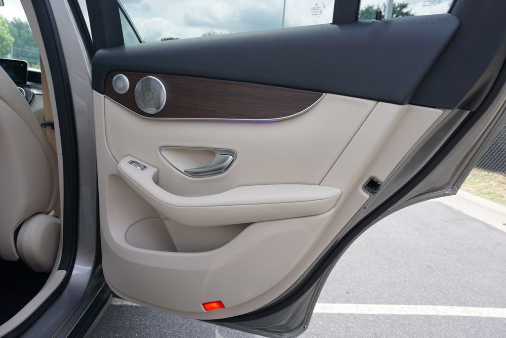 Certified 2020 Mercedes-Benz GLC 300 4MATIC image 48