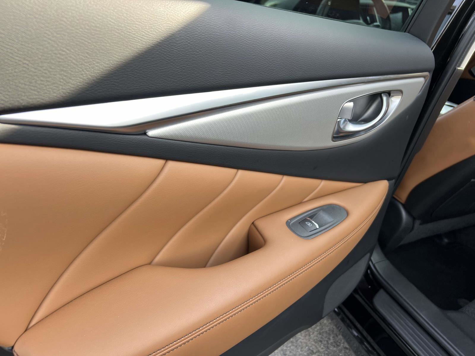 Used 2024 INFINITI Q50 Luxe w/ Cargo Package image 32