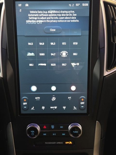 Certified 2024 Ford Edge SEL w/ Convenience Package image 32