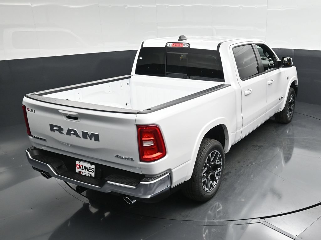 New 2026 RAM 1500 Laramie AWD/4WD image 43