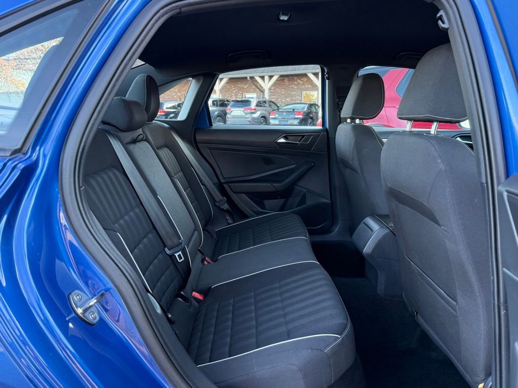 Used 2023 Volkswagen Jetta Sport FWD image 14