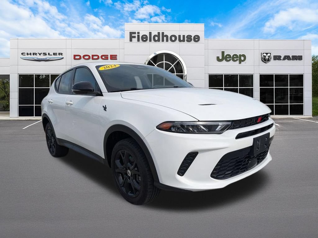 Used 2024 Dodge Hornet GT w/ GT Blacktop Package AWD/4WD image 9