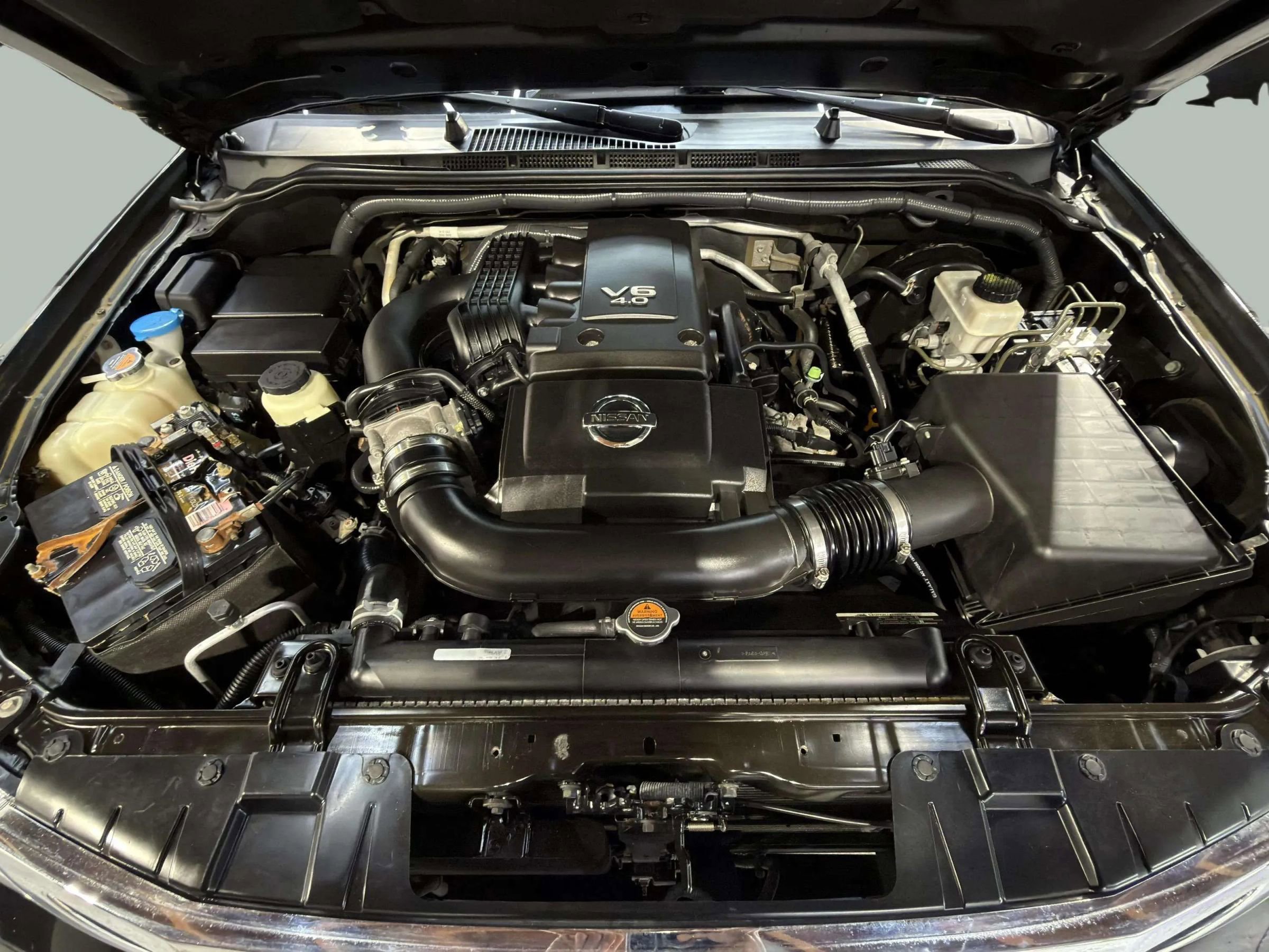 Used 2018 Nissan Frontier SV image 23