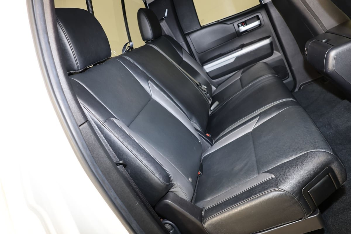 Used 2020 Toyota Tundra Limited AWD/4WD image 32