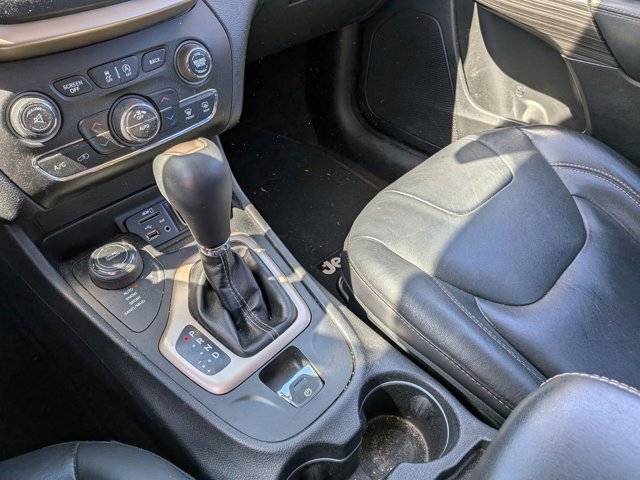 Used 2016 Jeep Cherokee Limited AWD/4WD image 11