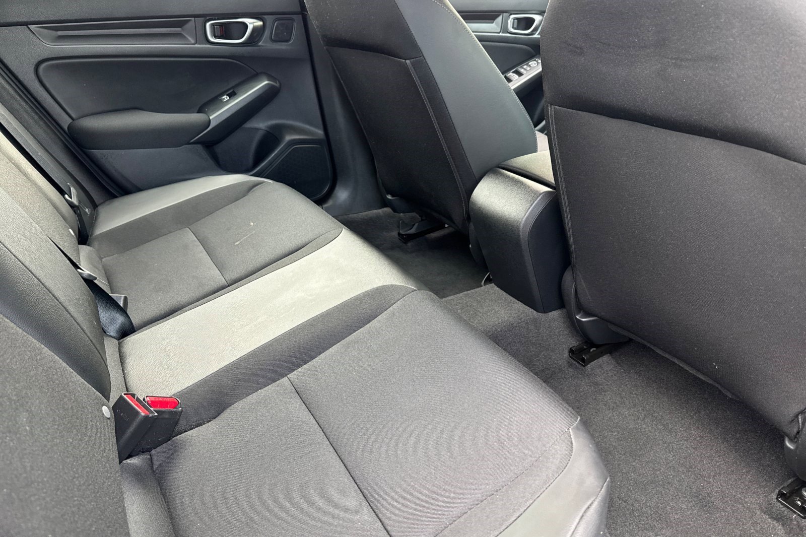 Used 2025 Honda Civic Sport image 30