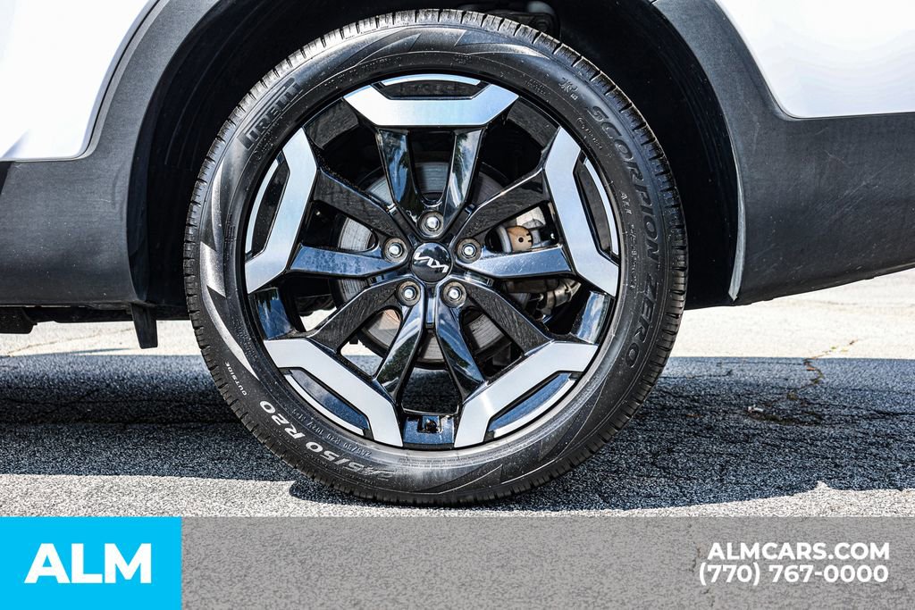 Used 2025 Kia Telluride S AWD/4WD image 17