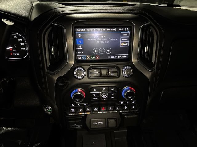 Used 2021 GMC Sierra 2500 Denali w/ Denali Ultimate Package AWD/4WD image 24