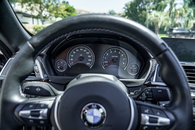 Used 2020 BMW M4 Convertible w/ Competition Package RWD image 66