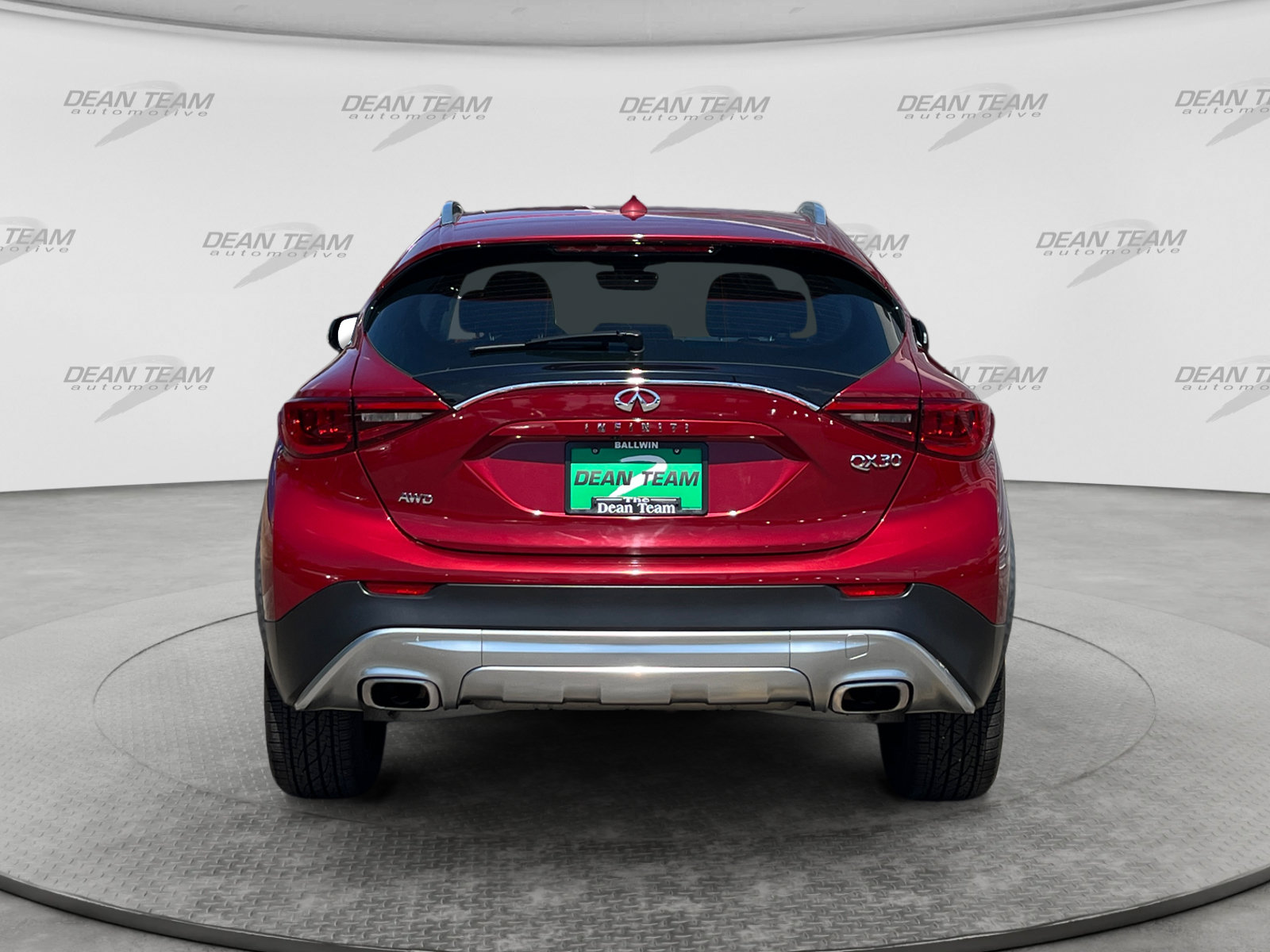 Used 2018 INFINITI QX30 AWD image 7