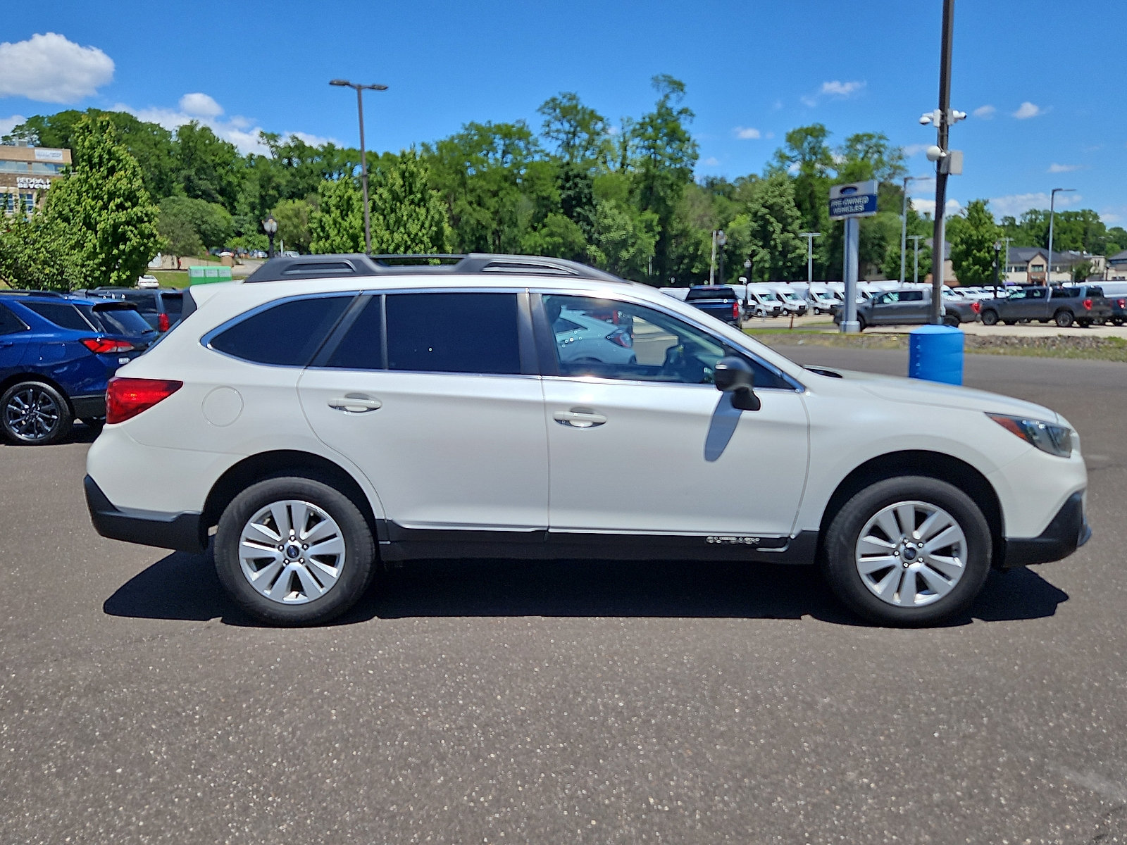 Used 2018 Subaru Outback 2.5i AWD/4WD image 7