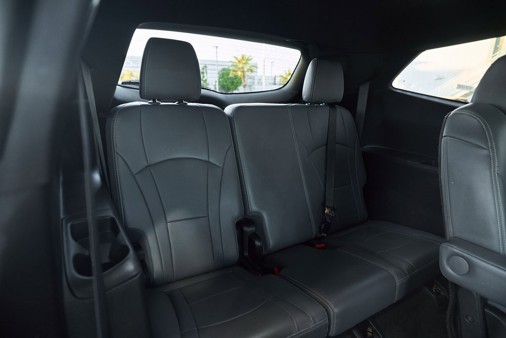 Used 2024 Buick Enclave Premium image 27
