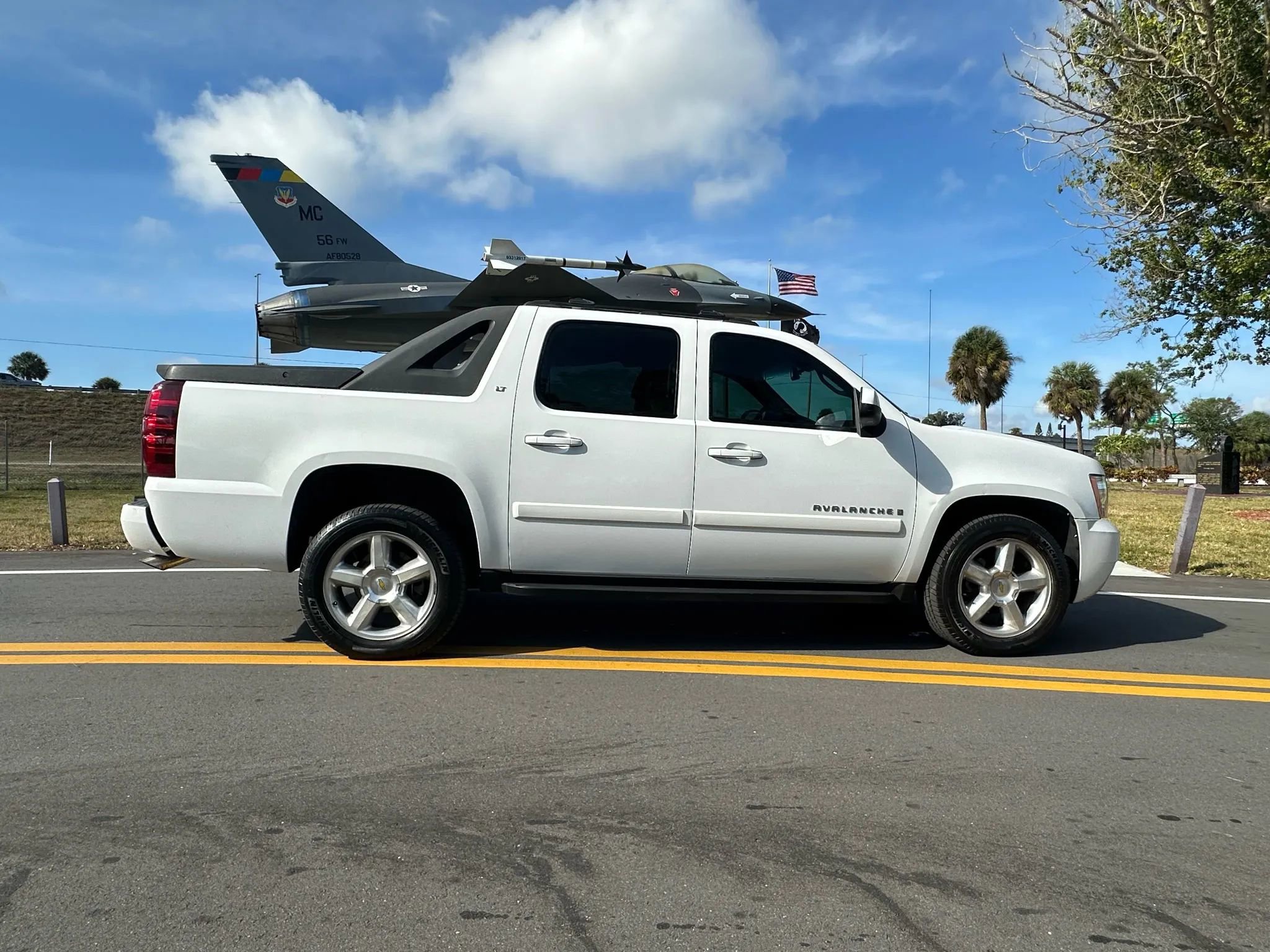 Used 2007 Chevrolet Avalanche LT w/ LT Preferred Equipment Group