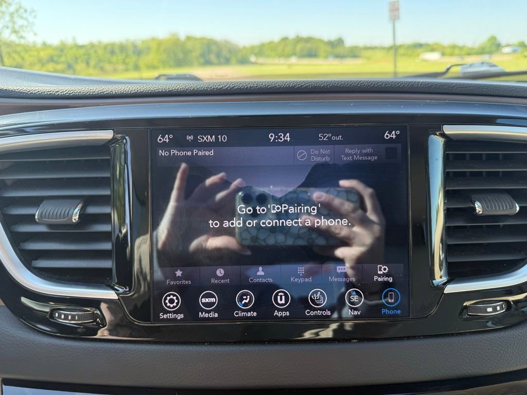Used 2019 Chrysler Pacifica Touring-L Plus w/ Advanced Safetytec Group FWD image 35