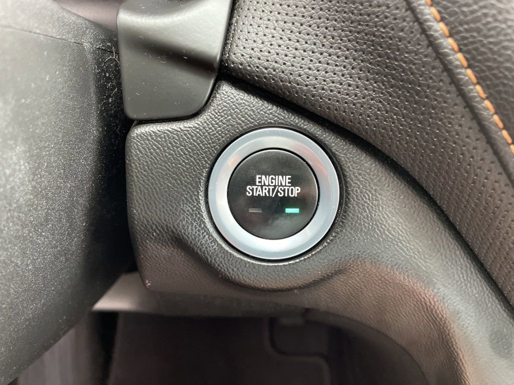 Used 2018 Chevrolet Equinox Premier FWD image 22