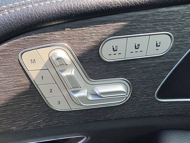 Used 2020 Mercedes-Benz GLE 450 4MATIC w/ MBUX Technology Package image 18