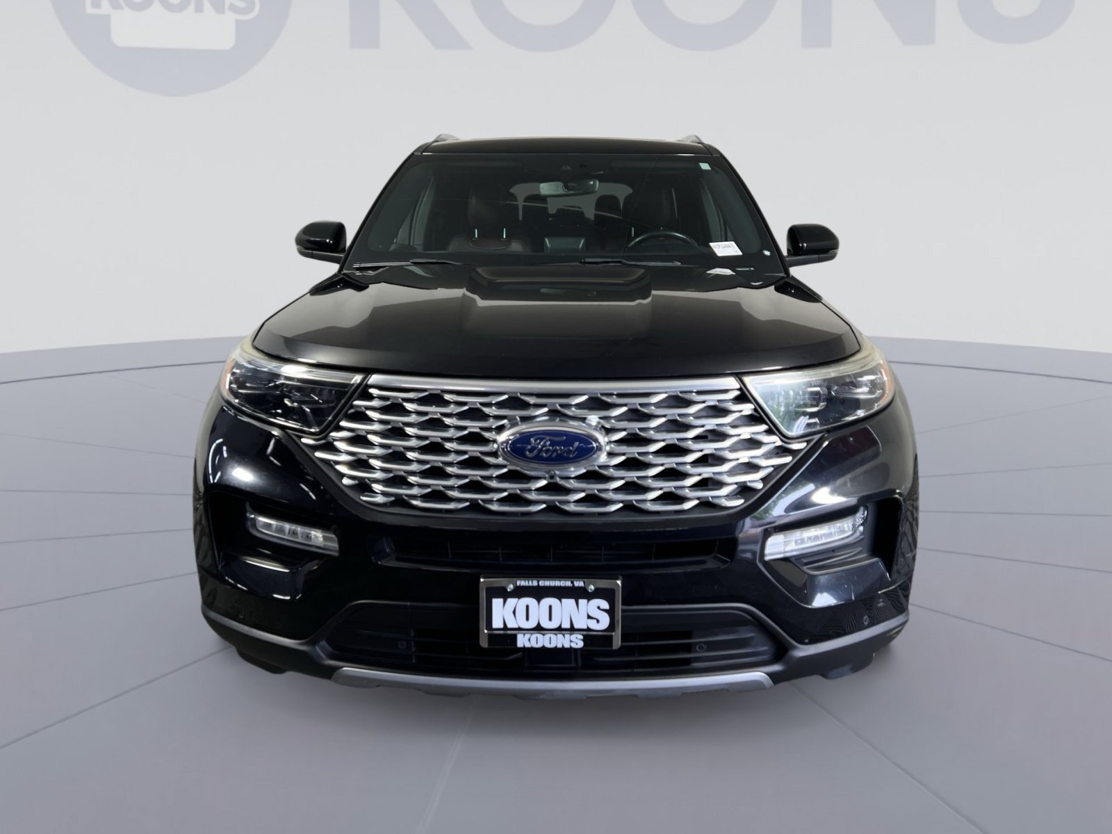 Used 2020 Ford Explorer Platinum w/ Premium Technology Package AWD/4WD image 4