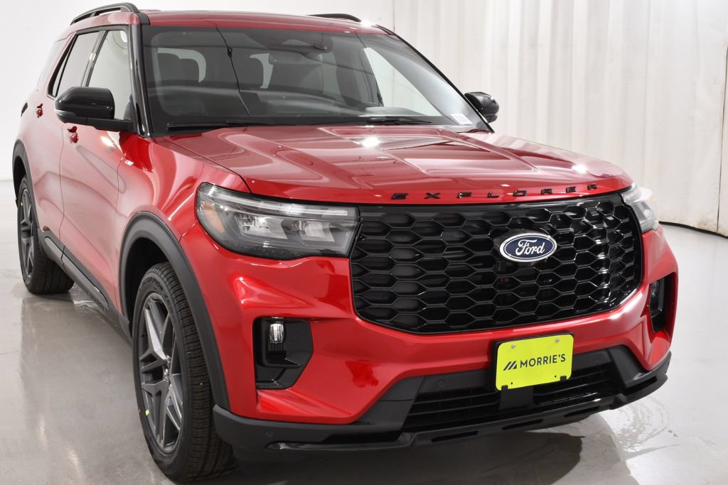 New 2026 Ford Explorer ST-Line w/ ST-Line Street Pack AWD/4WD image 4