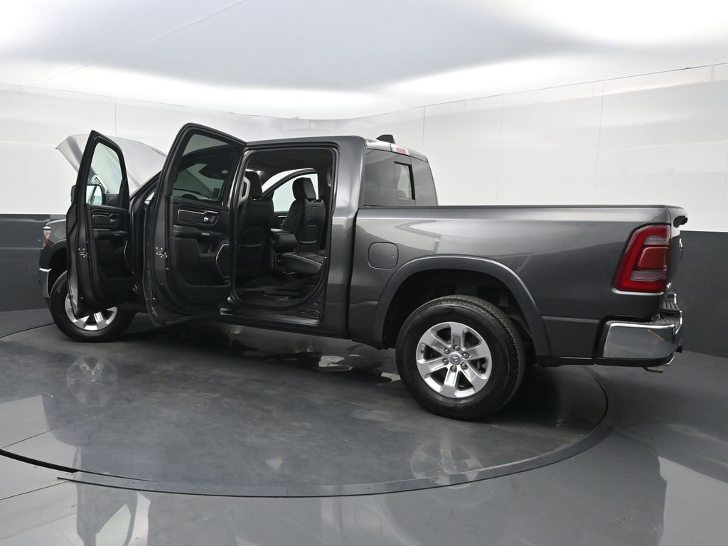Used 2022 RAM 1500 Laramie AWD/4WD image 40