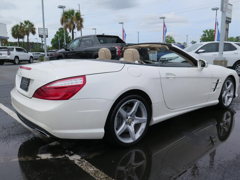 Used 2015 Mercedes-Benz SL 400 image 3