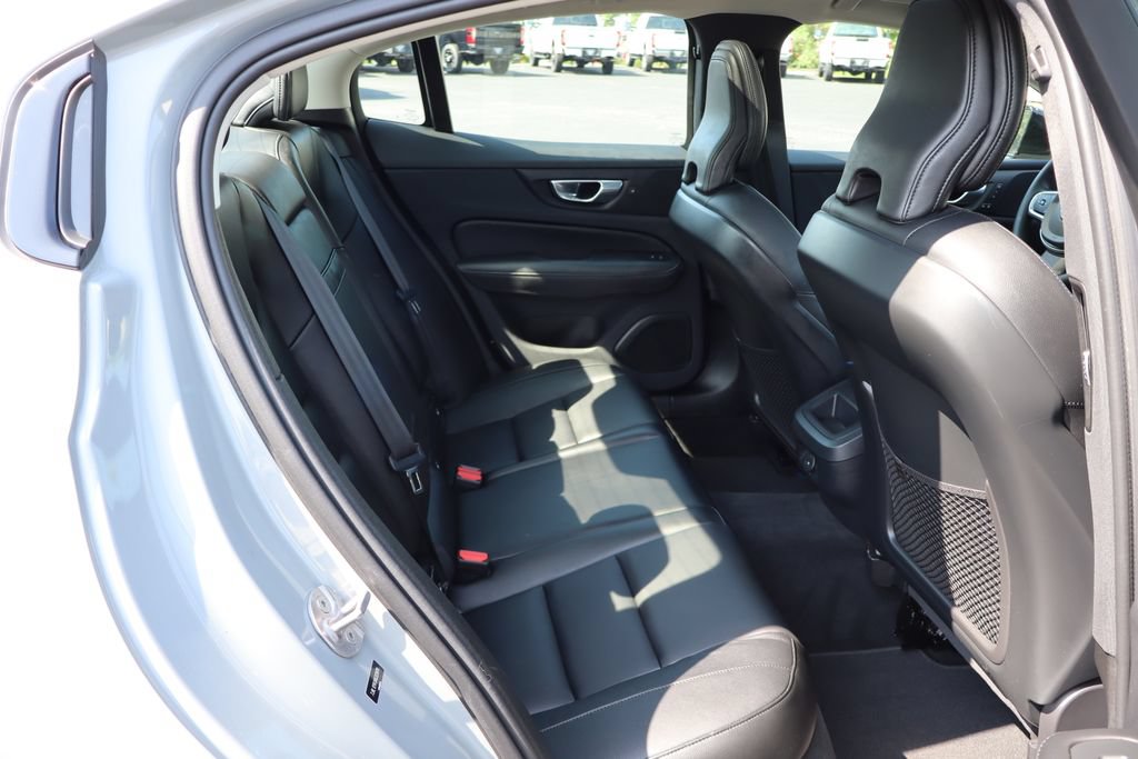 Used 2024 Volvo S60 B5 Core AWD/4WD image 29