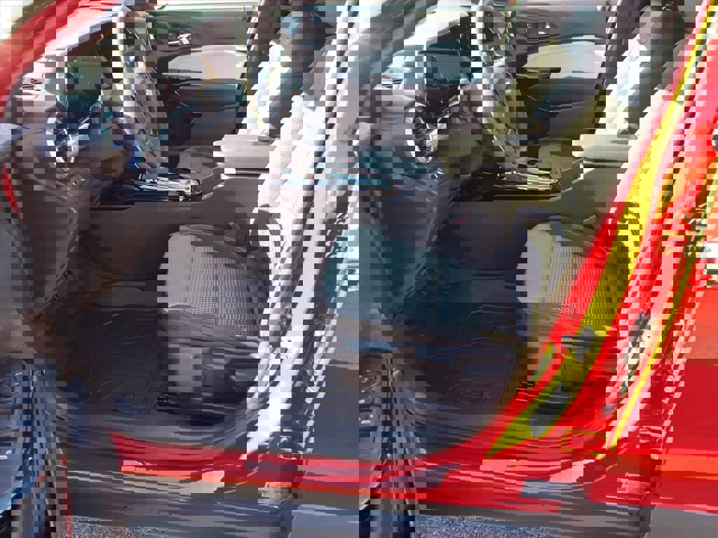 New 2026 Chevrolet Trax LT image 13