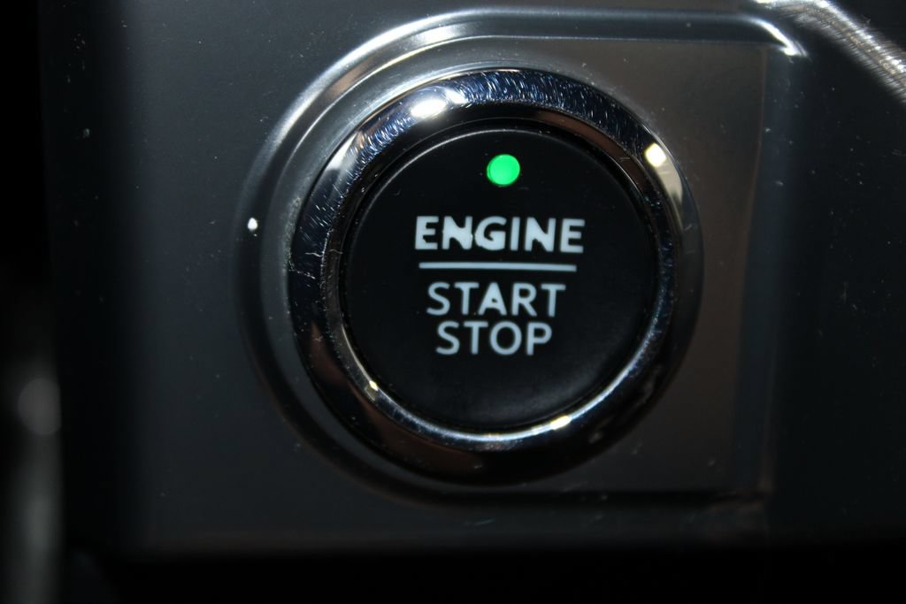 Used 2023 Ford F150 Lariat AWD/4WD image 45