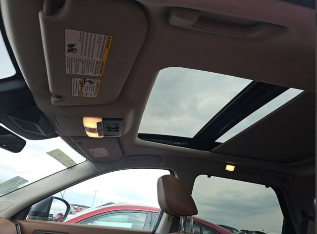 Used 2024 Nissan Pathfinder Platinum w/ Cargo Package image 10