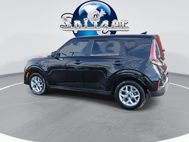 Used 2025 Kia Soul LX w/ LX Technology Package image 5