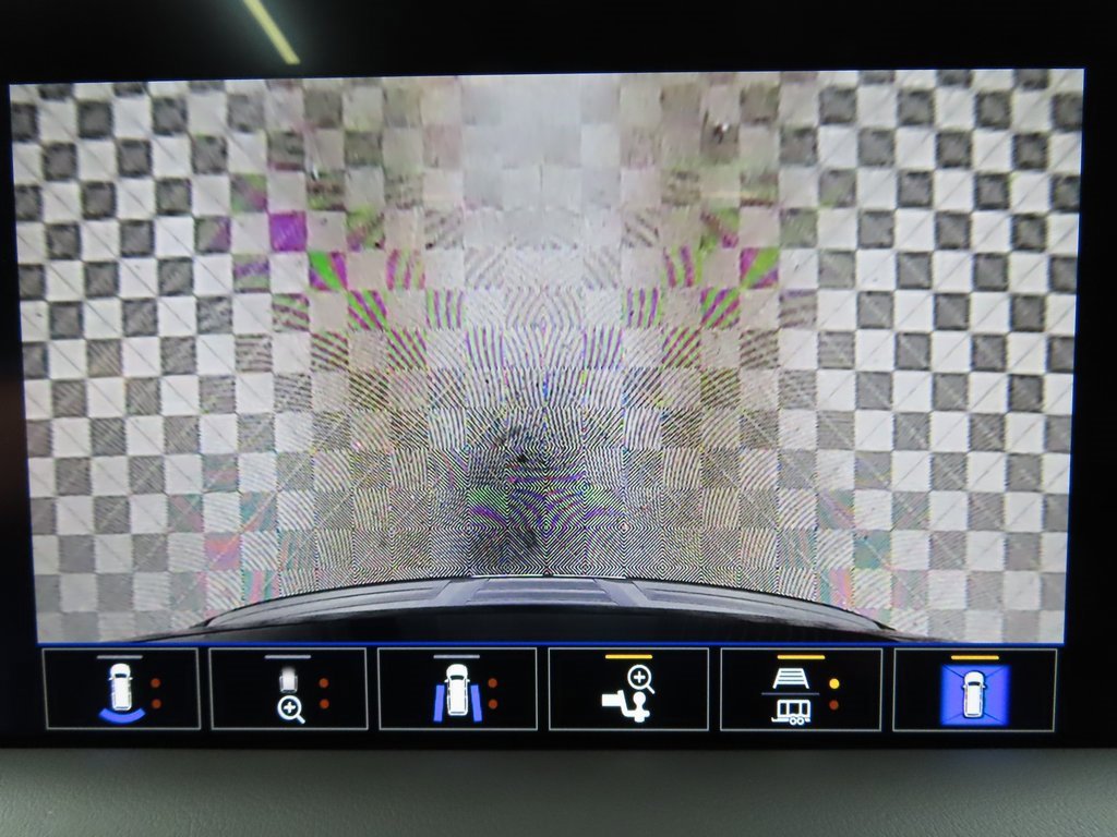 Used 2024 Chevrolet Tahoe Z71 image 23