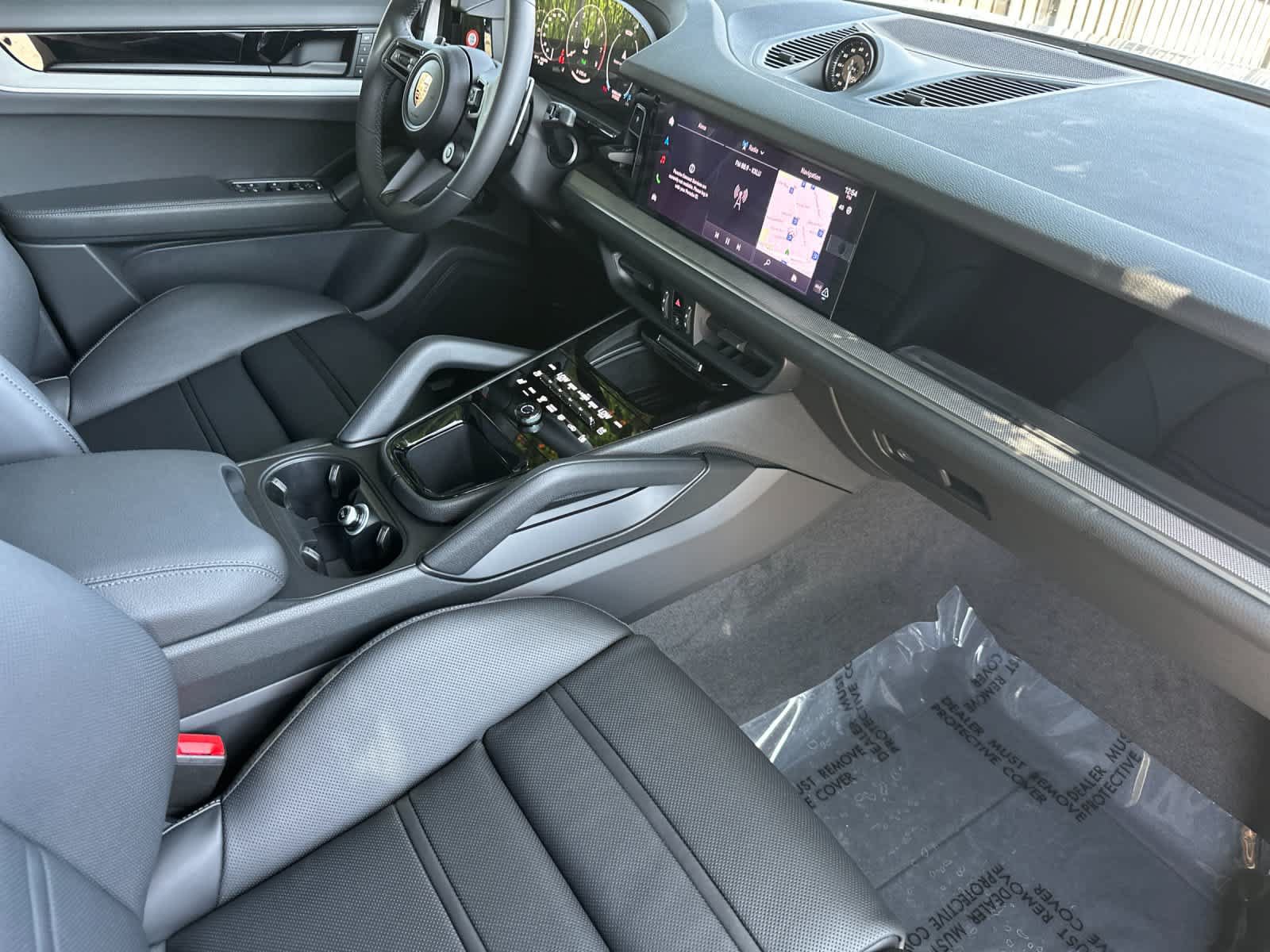 New 2026 Porsche Cayenne S AWD/4WD image 17