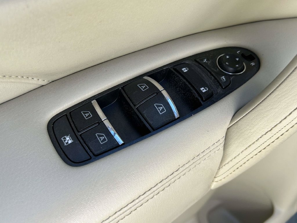 Used 2021 INFINITI QX80 Luxe w/ Cargo Package RWD image 18