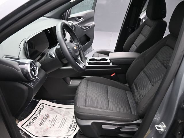 Used 2025 Chevrolet Equinox LT image 12