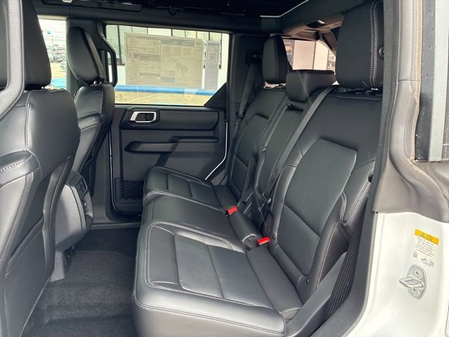 New 2025 Ford Bronco Outer Banks image 22