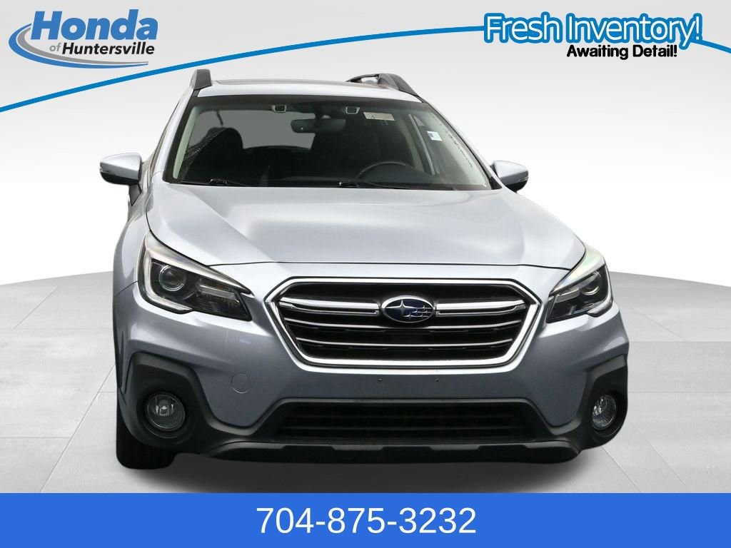 Used 2019 Subaru Outback 2.5i Limited AWD/4WD image 3
