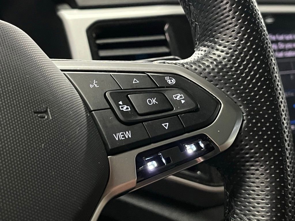 Certified 2022 Volkswagen Atlas Cross Sport SEL Premium R-Line w/ Cross Sport MDO Package AWD/4WD image 28