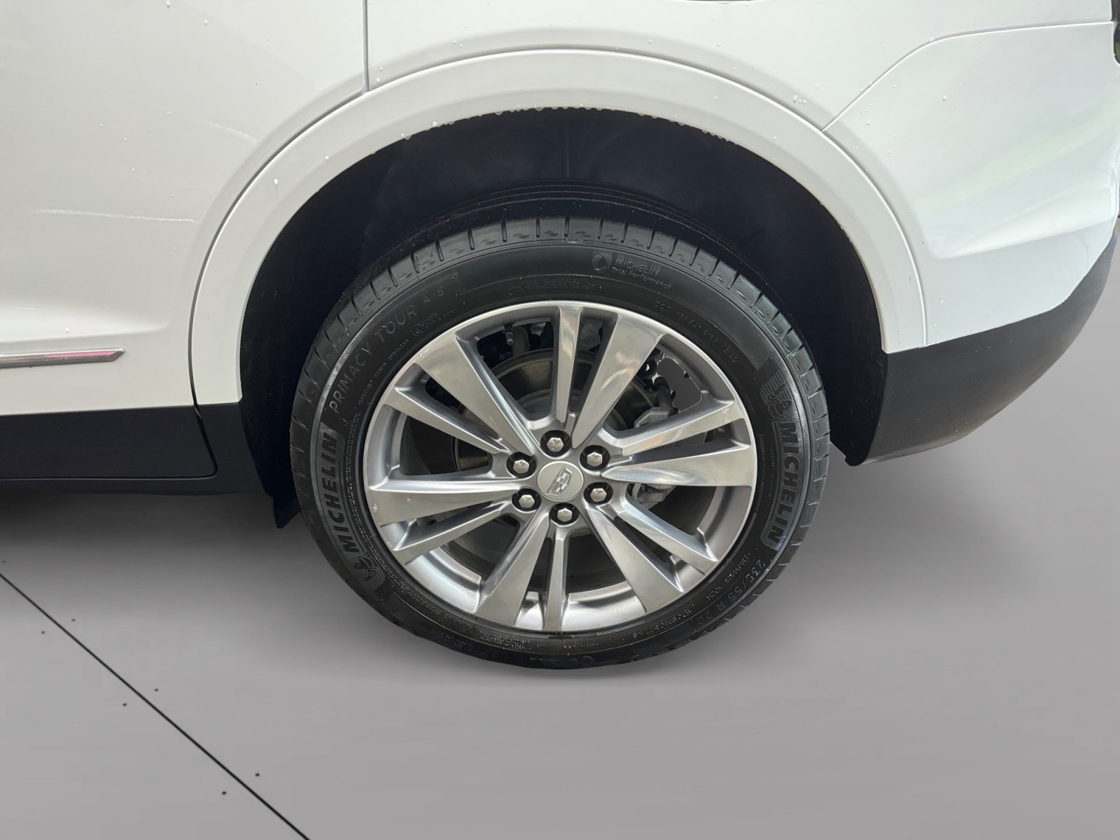 Used 2024 Cadillac XT5 Premium Luxury FWD image 14