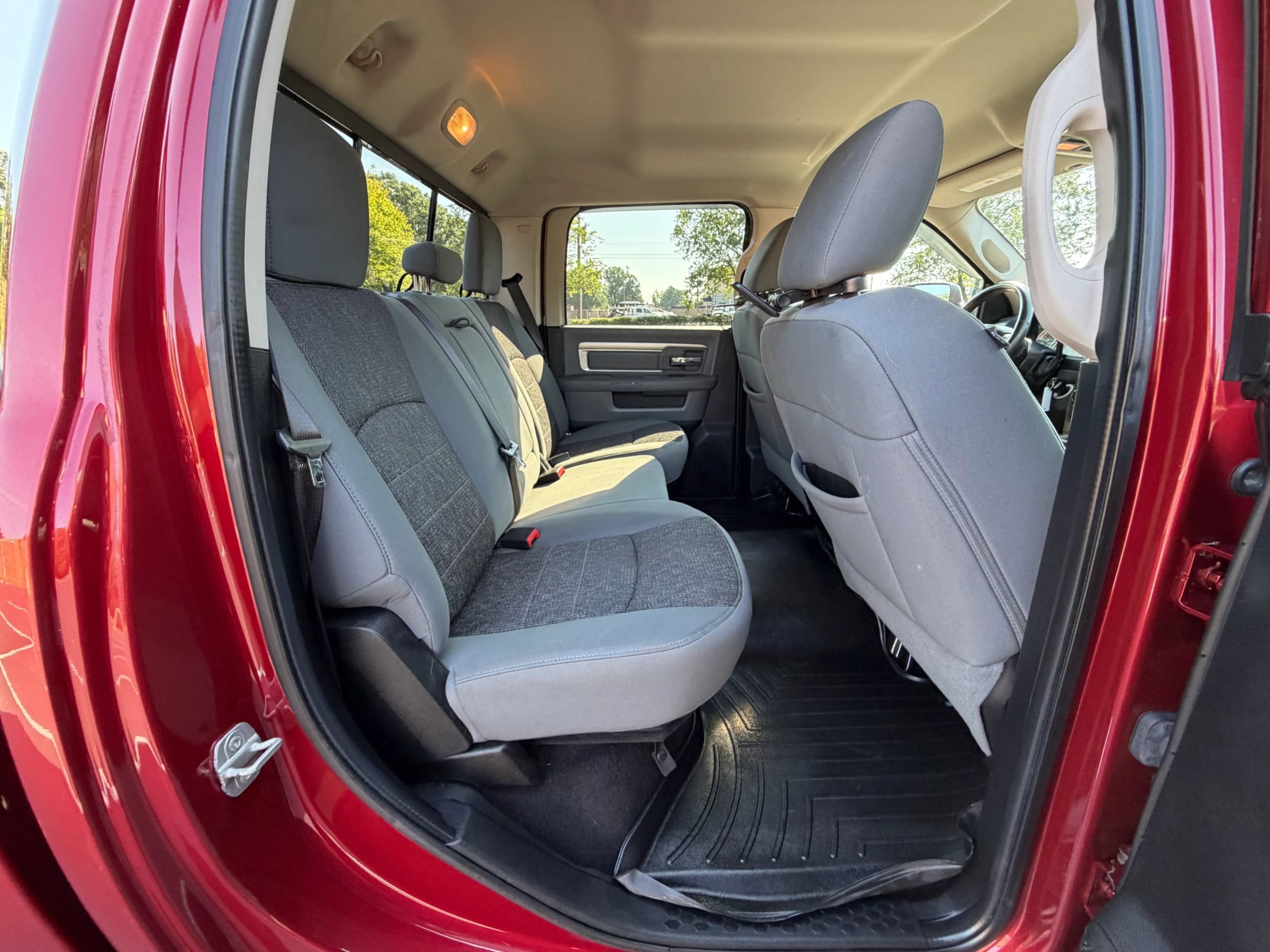 Used 2014 RAM 3500 Big Horn AWD/4WD image 20