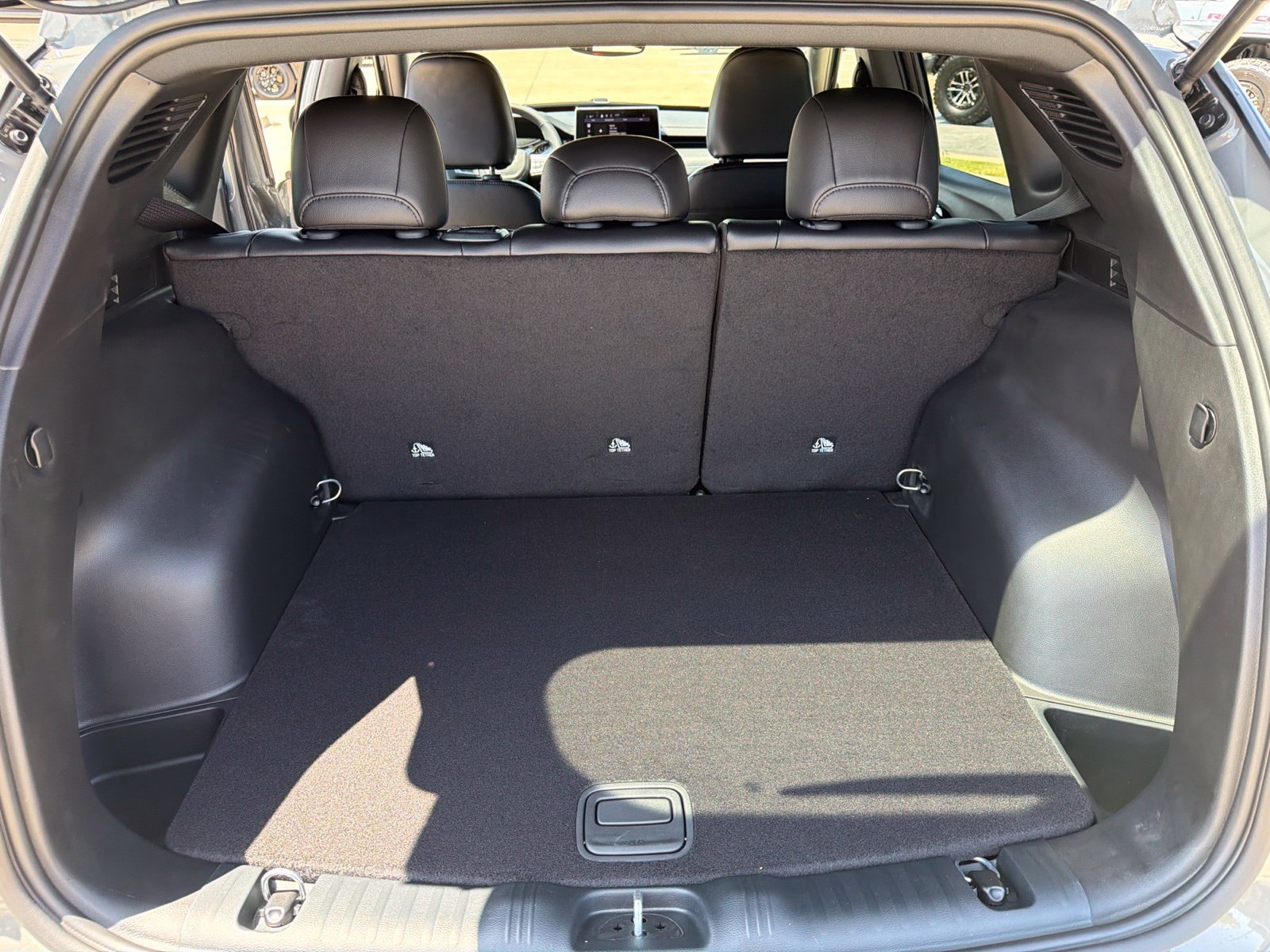 New 2026 Jeep Compass Latitude AWD/4WD image 17